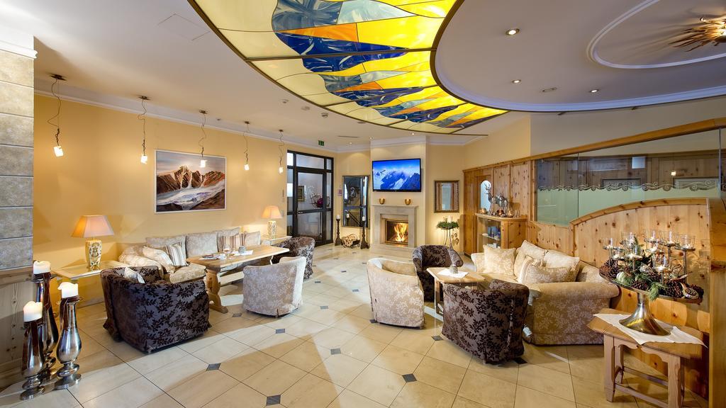 Hotel Alpenschloessl Sankt Johann im Pongau Luaran gambar