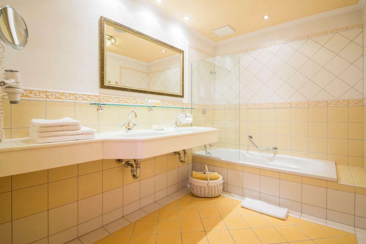 Hotel Alpenschloessl Sankt Johann im Pongau Luaran gambar